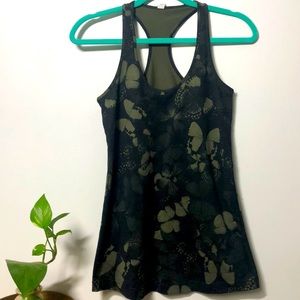 Lululemon tank top, butterfly, biggie fly, size 8